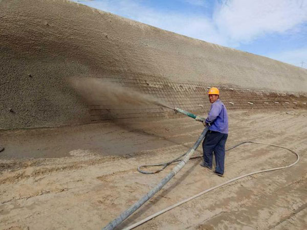 建华护坡锚喷